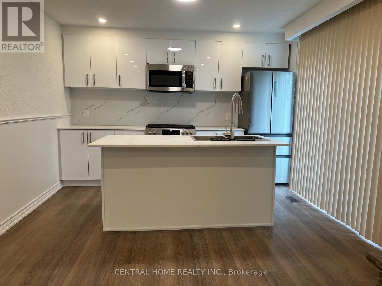 86 Pleasant Avenue, Toronto, Ontario  M2M 1L9 - Photo 2 - C12944318