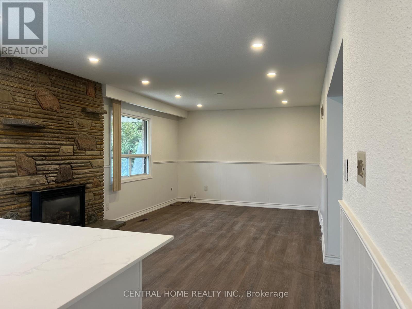 86 Pleasant Avenue, Toronto, Ontario  M2M 1L9 - Photo 7 - C12944318