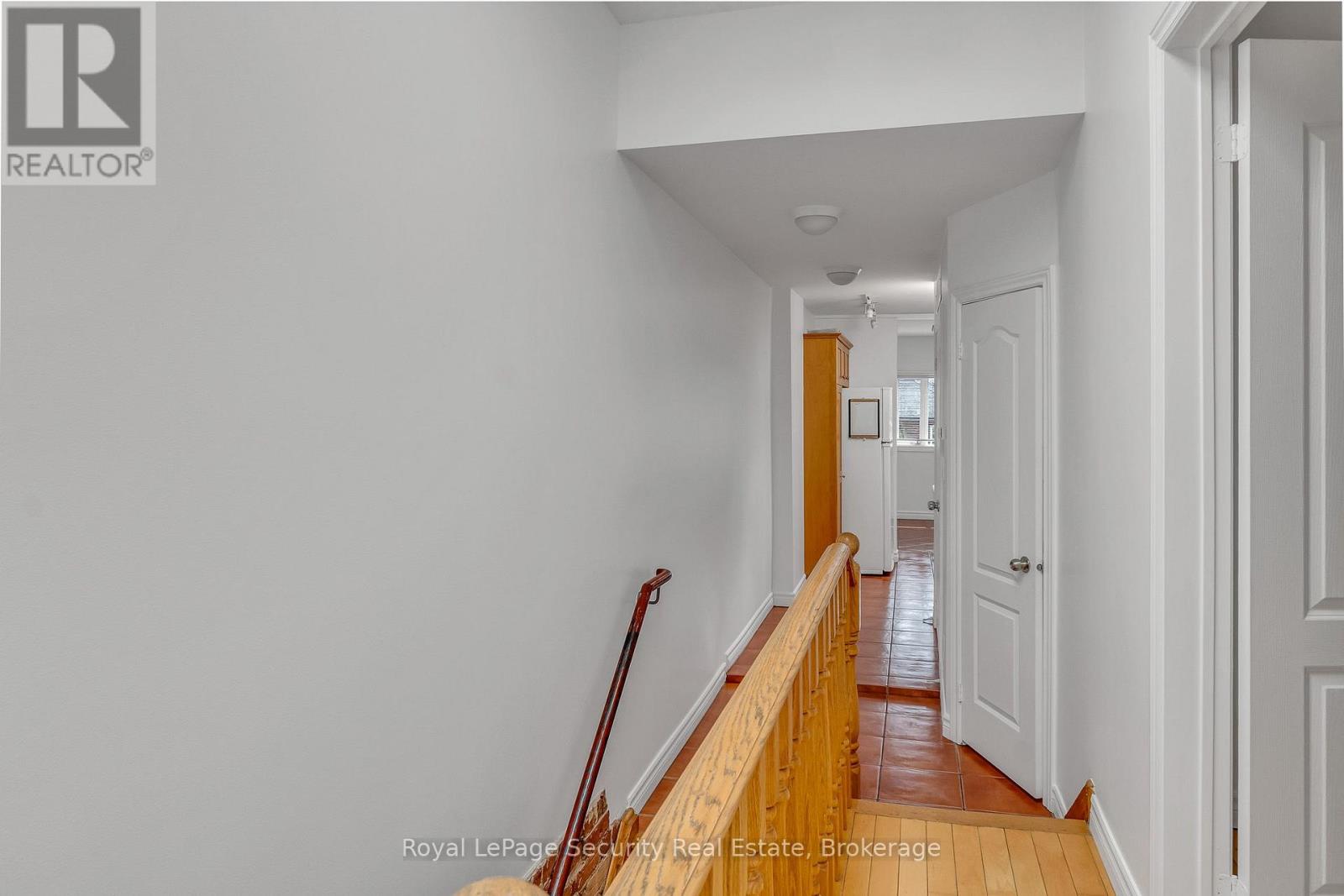 2nd Floor - 1115 College Street, Toronto, Ontario  M6H 1B5 - Photo 5 - C12944332