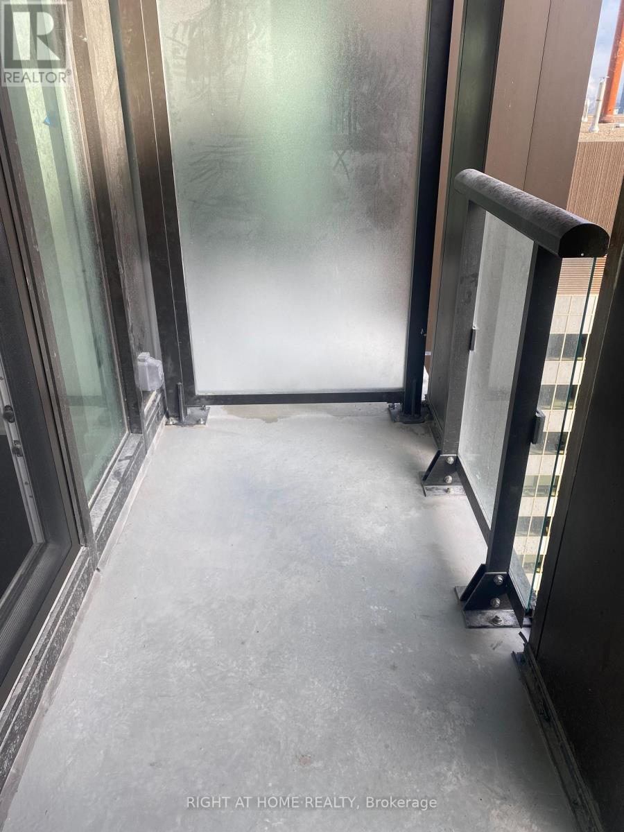 3406 - 238 Simcoe Street, Toronto, Ontario  M5T 0E2 - Photo 10 - C12944424