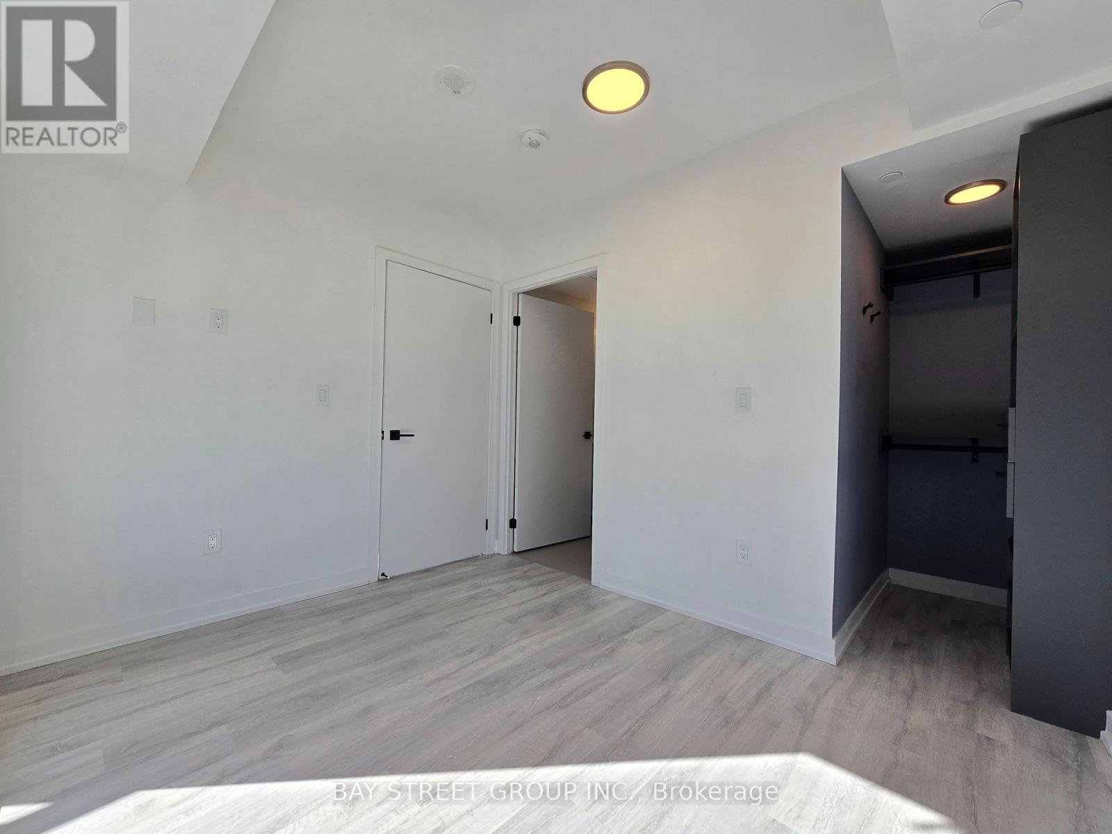 1304 - 2 Augusta Avenue, Toronto, Ontario  M5V 0T3 - Photo 16 - C12944428