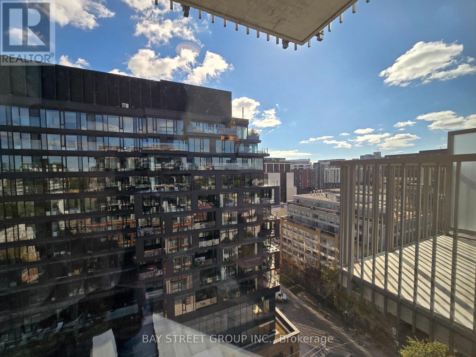 1304 - 2 Augusta Avenue, Toronto, Ontario  M5V 0T3 - Photo 18 - C12944428