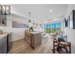 414 - 484 SPADINA AVENUE, Toronto, Ontario