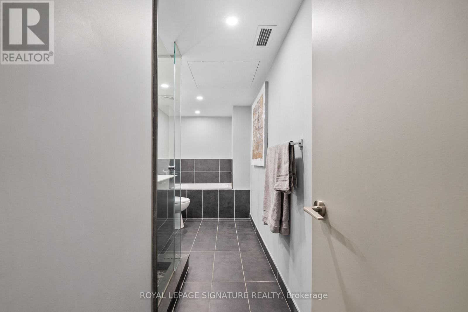 109 - 95 Bathurst Street, Toronto, Ontario  M5V 2P9 - Photo 12 - C12944602