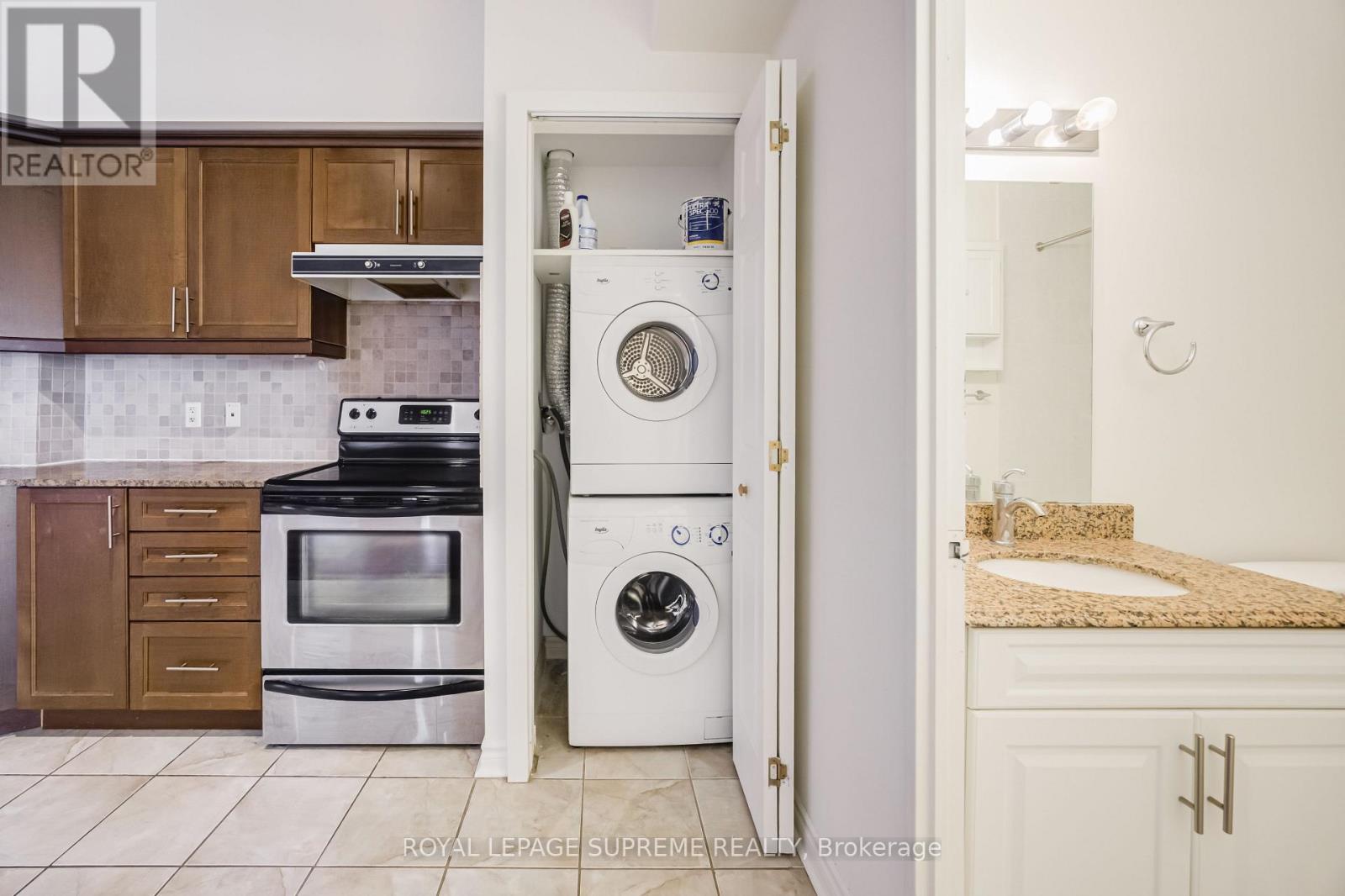 407 - 11 Christie Street, Toronto, Ontario  M6G 4C3 - Photo 8 - C12944620