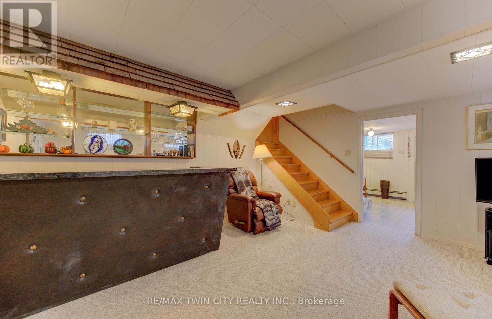 55 Coach Hill Drive, Kitchener, Ontario  N2E 1N7 - Photo 29 - X12940610