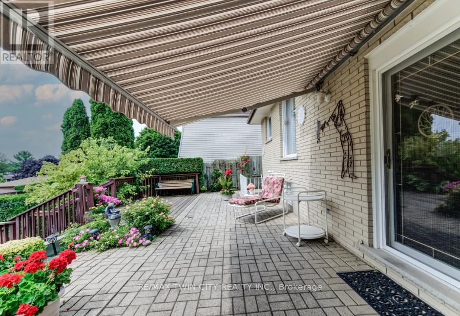 55 Coach Hill Drive, Kitchener, Ontario  N2E 1N7 - Photo 38 - X12940610