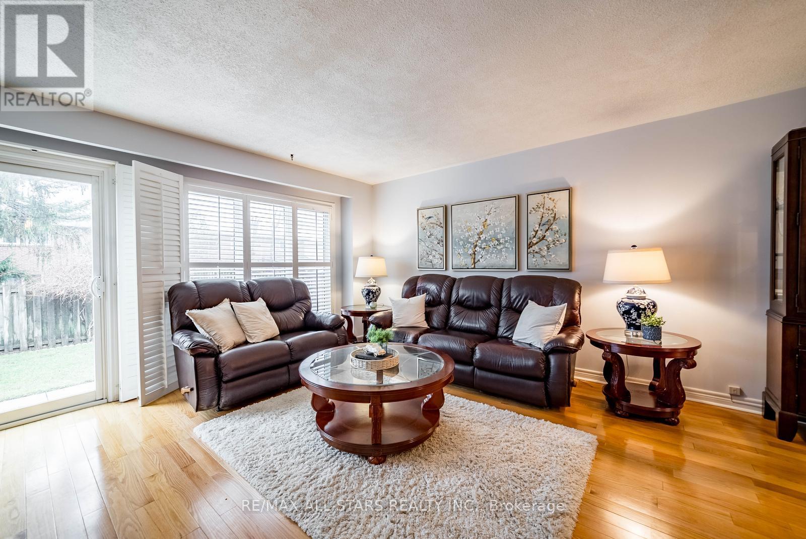 25 Thistlewaite Crescent, Toronto, Ontario  M1S 3Y8 - Photo 20 - E12944178