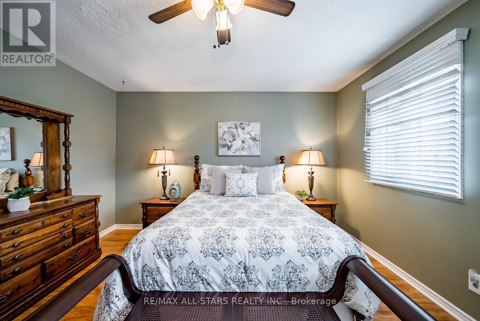 25 Thistlewaite Crescent, Toronto, Ontario  M1S 3Y8 - Photo 28 - E12944178