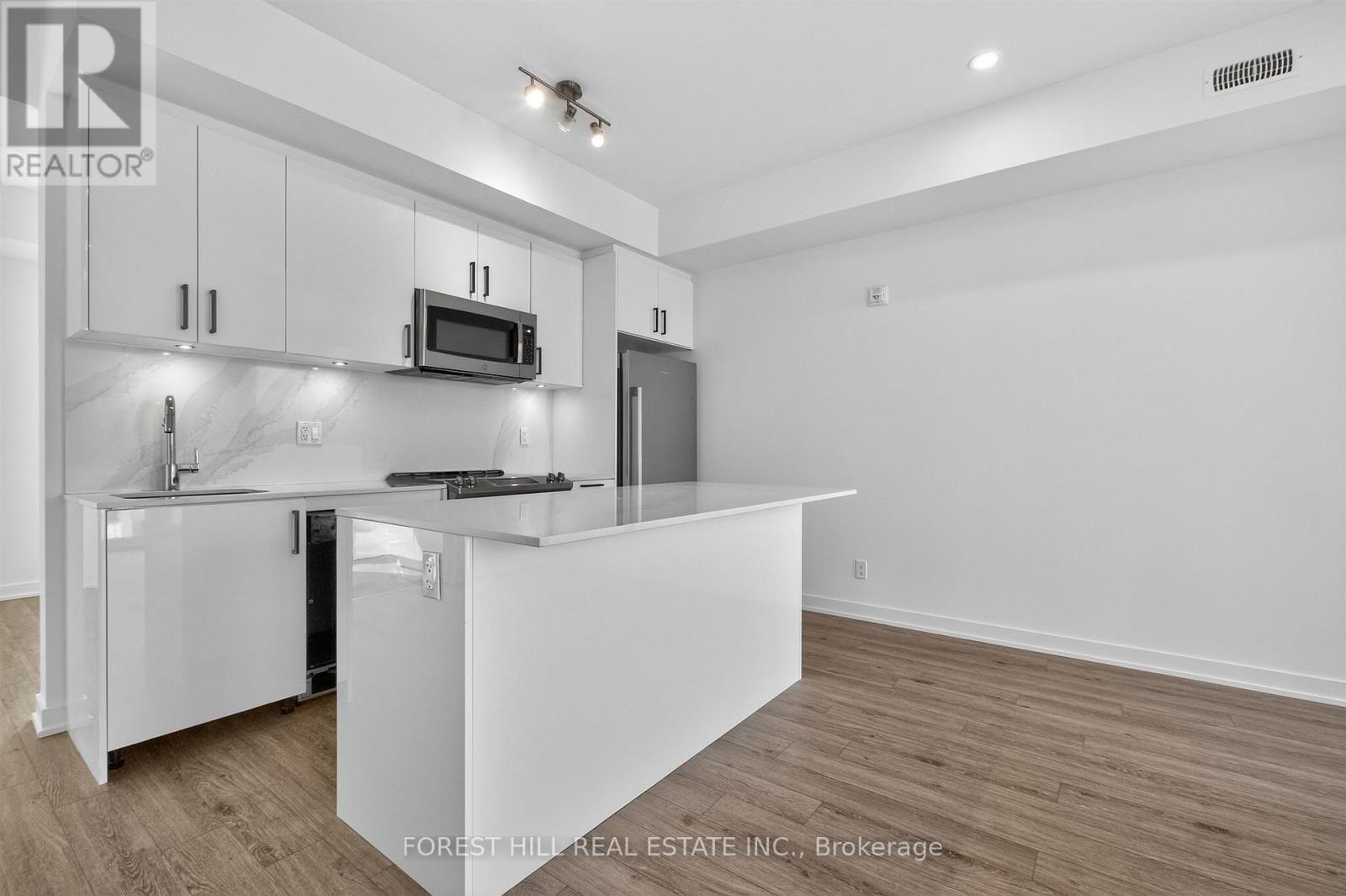 30 - 35 BIRCHCLIFF AVENUE Toronto (Birchcliffe-Cliffside), ON M1N 0C1