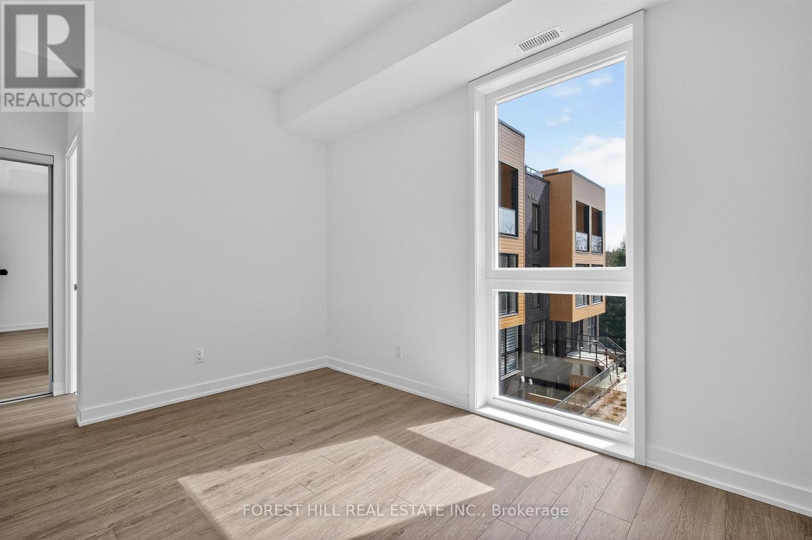 30 - 35 BIRCHCLIFF AVENUE Toronto (Birchcliffe-Cliffside), ON M1N 0C1