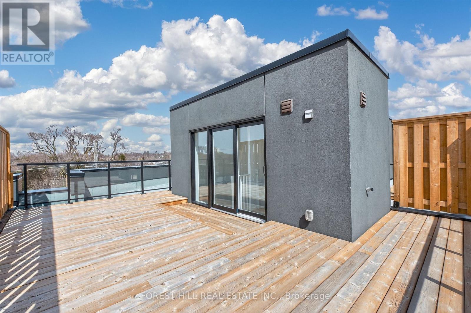 30 - 35 BIRCHCLIFF AVENUE Toronto (Birchcliffe-Cliffside), ON M1N 0C1