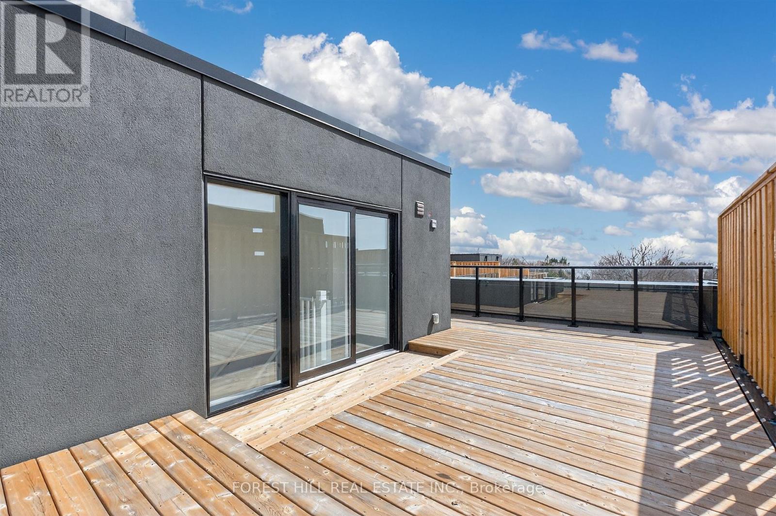 30 - 35 BIRCHCLIFF AVENUE Toronto (Birchcliffe-Cliffside), ON M1N 0C1