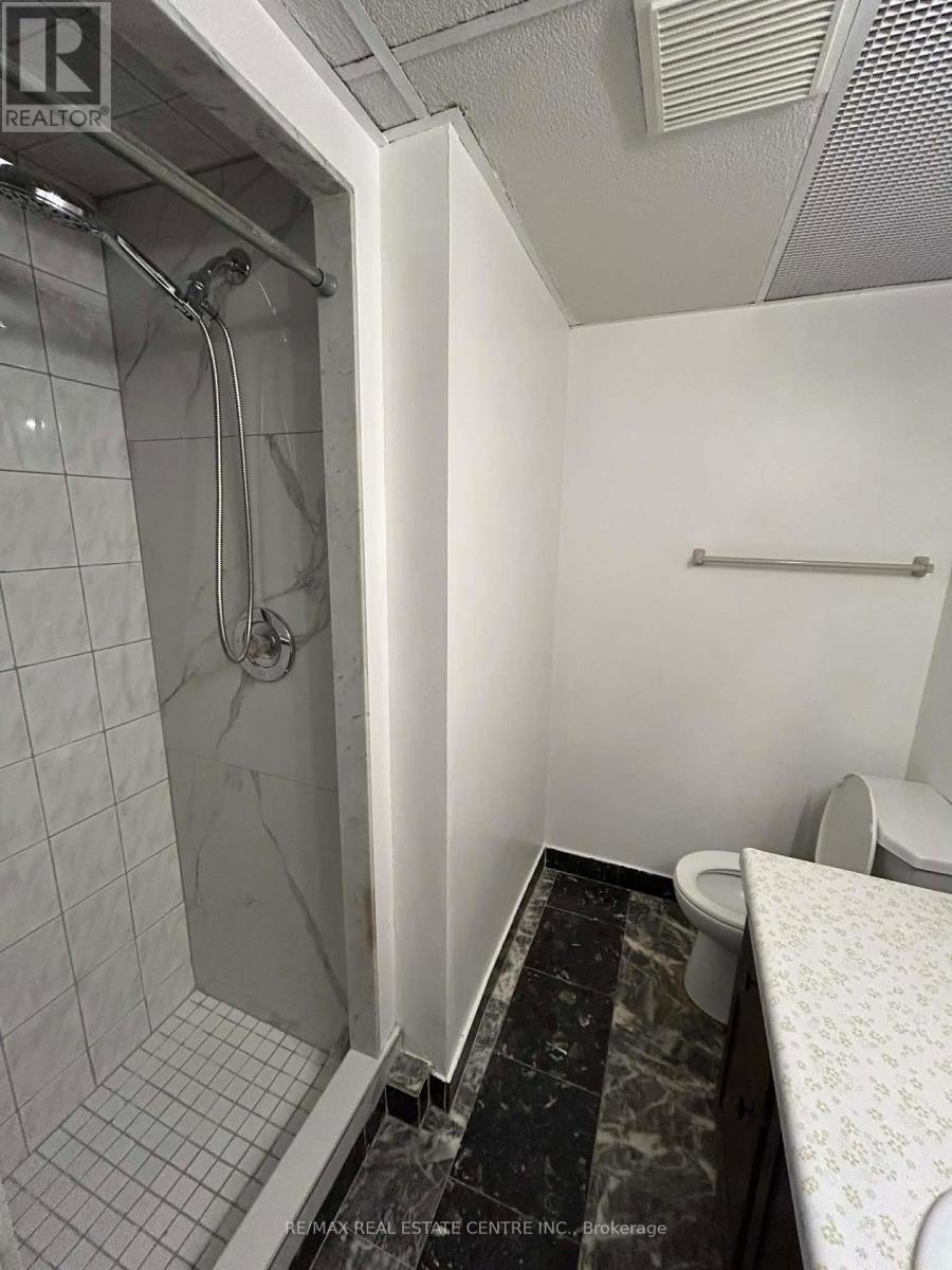 14 Cora Crescent, Toronto, Ontario  M1P 4M4 - Photo 15 - E12944388