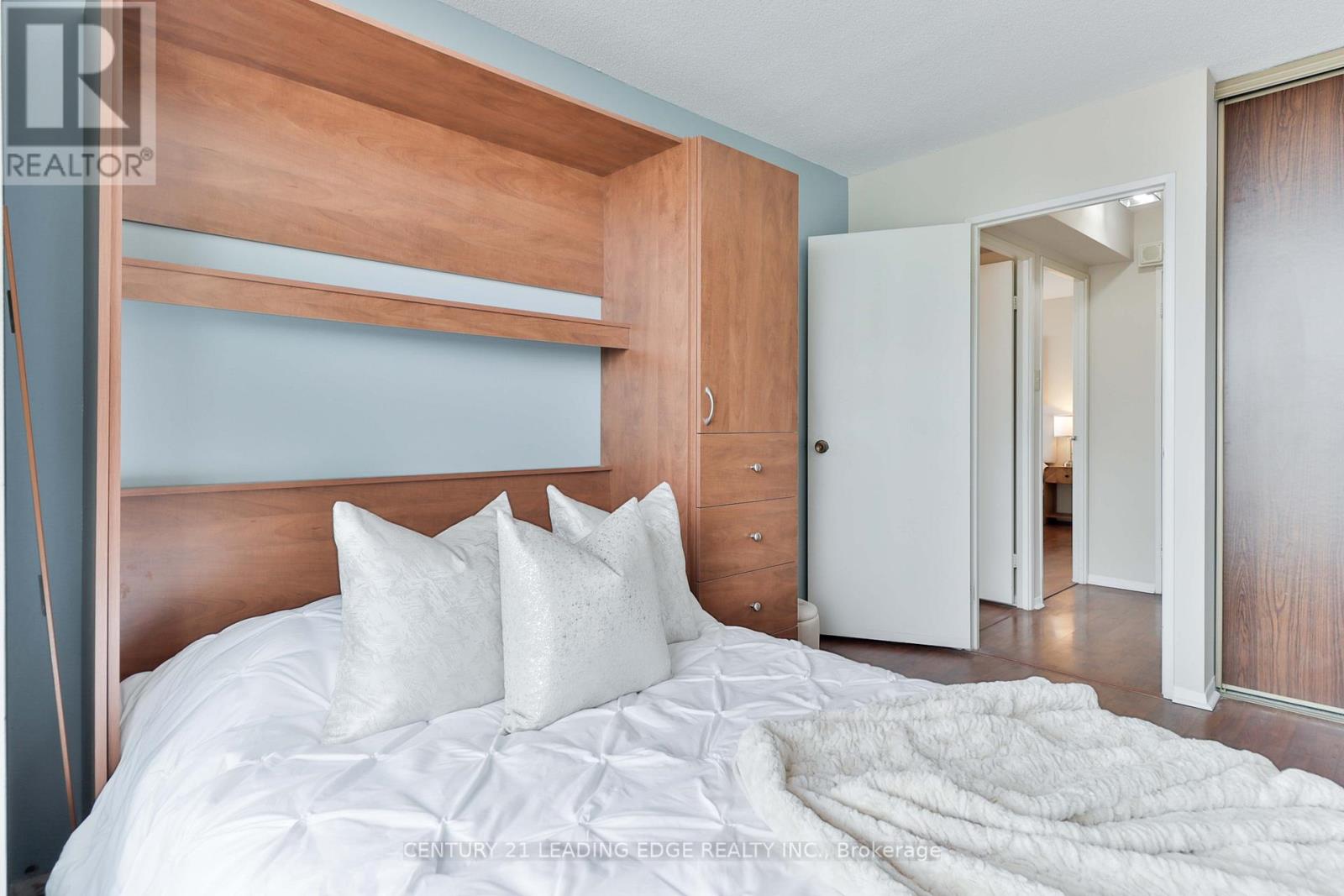 1804 - 2365 Kennedy Road, Toronto, Ontario  M1T 3S6 - Photo 25 - E12944408