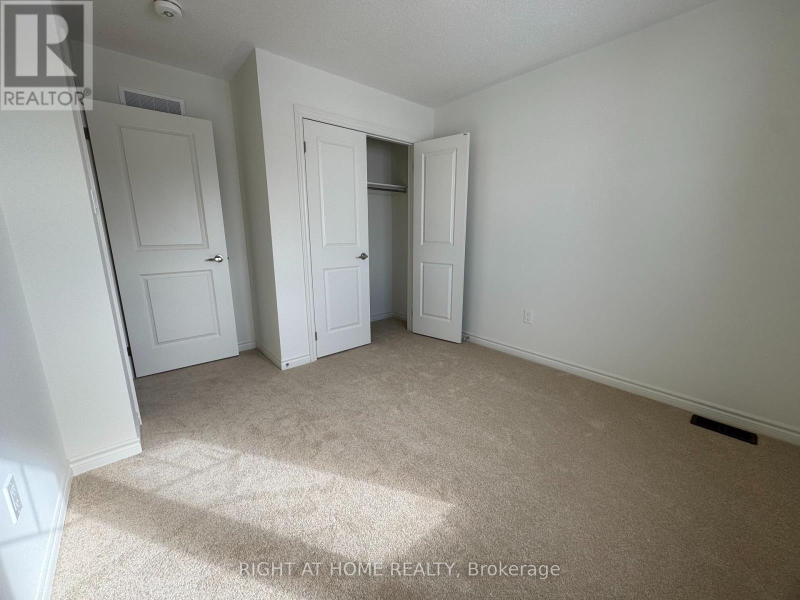 108 Sanderson Drive, Kawartha Lakes, Ontario  K9V 0S7 - Photo 32 - X12942068