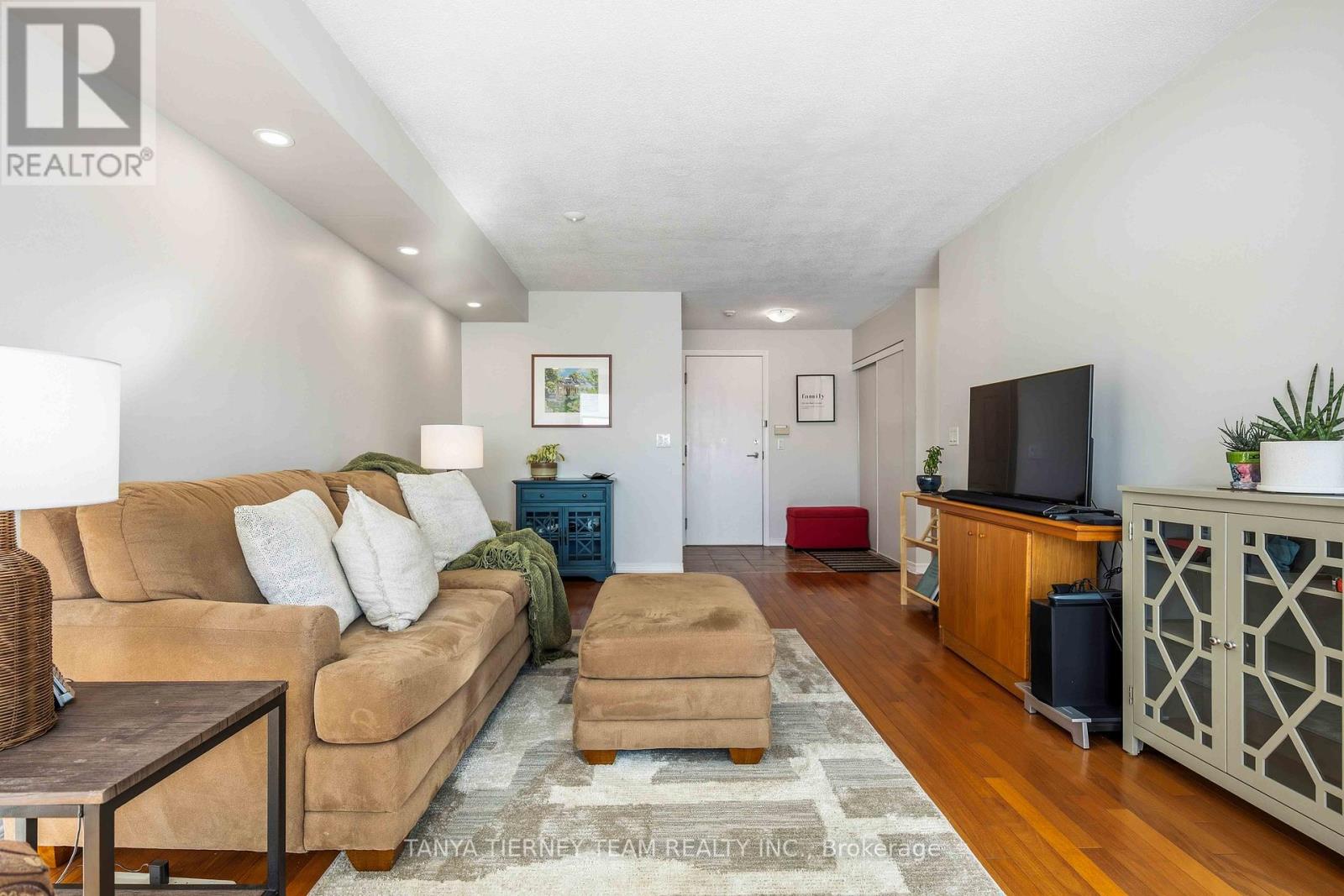 903 - 340 Watson Street W, Whitby, Ontario  L1N 9G1 - Photo 11 - E12944558