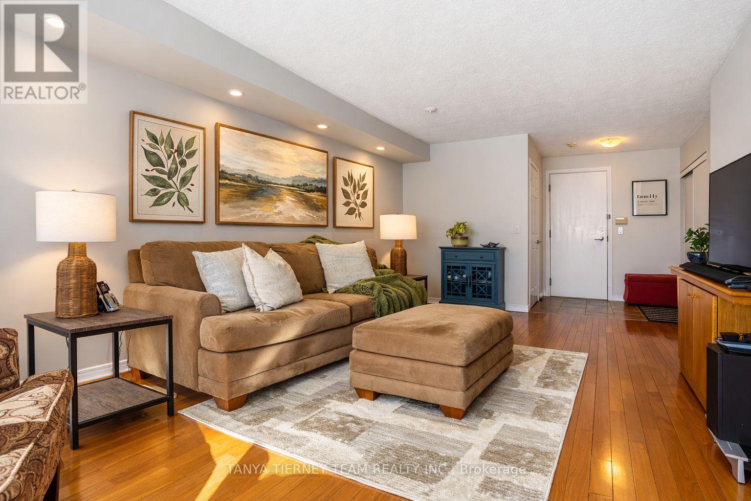 903 - 340 Watson Street W, Whitby, Ontario  L1N 9G1 - Photo 13 - E12944558