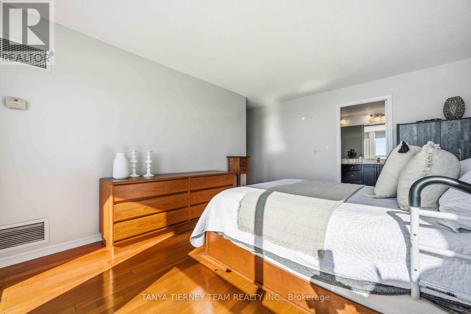 903 - 340 Watson Street W, Whitby, Ontario  L1N 9G1 - Photo 26 - E12944558