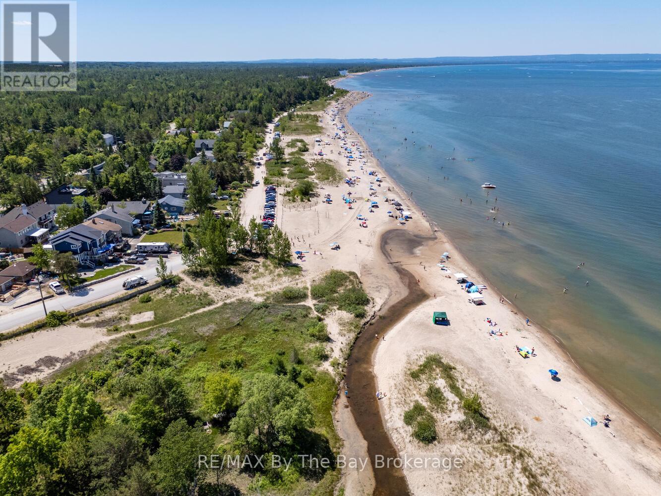 1327 River Road E, Wasaga Beach, Ontario  L9Z 2R7 - Photo 44 - S12941550