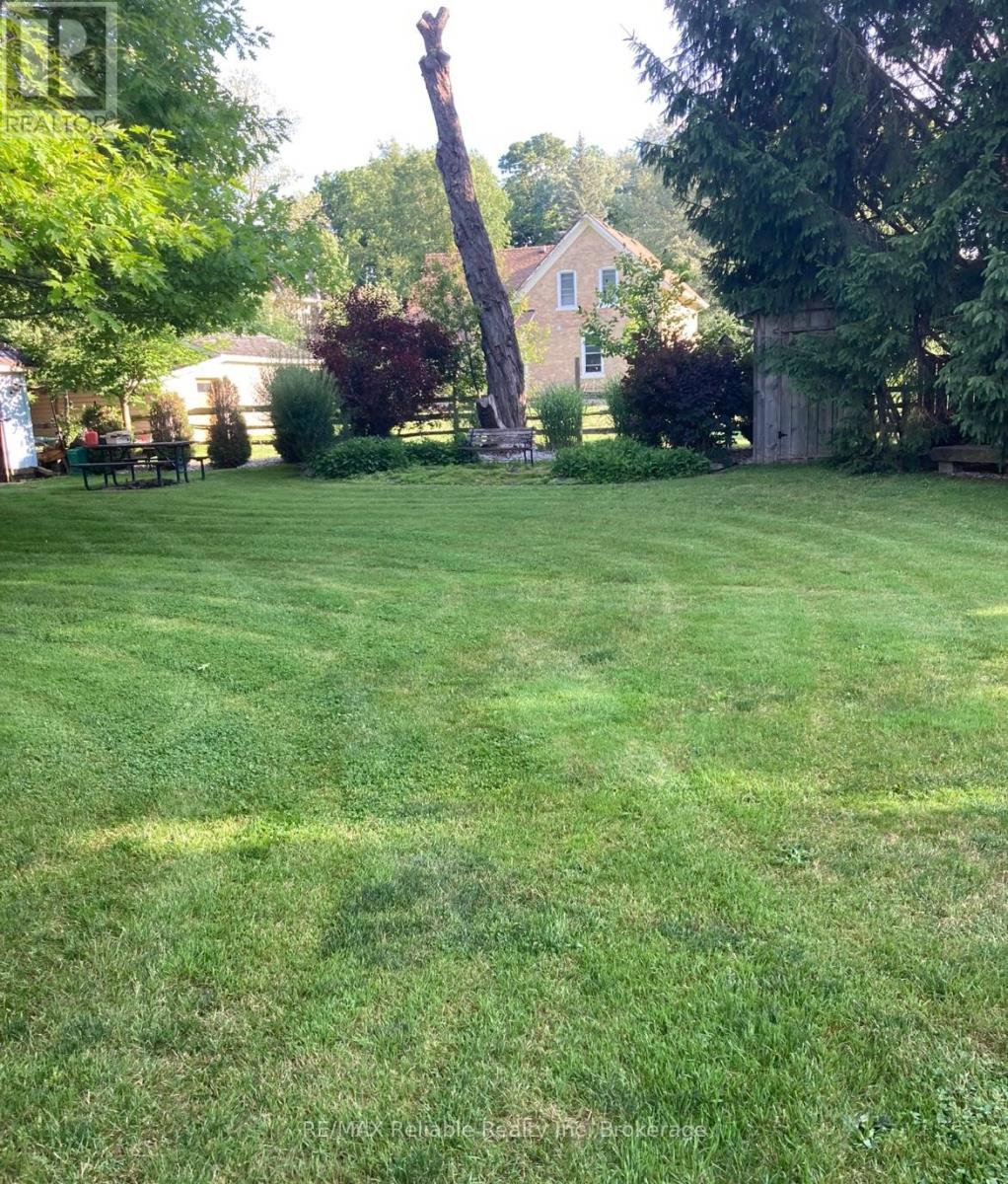 293 Drummond Street, North Huron, Ontario  N0M 1H0 - Photo 41 - X12772290