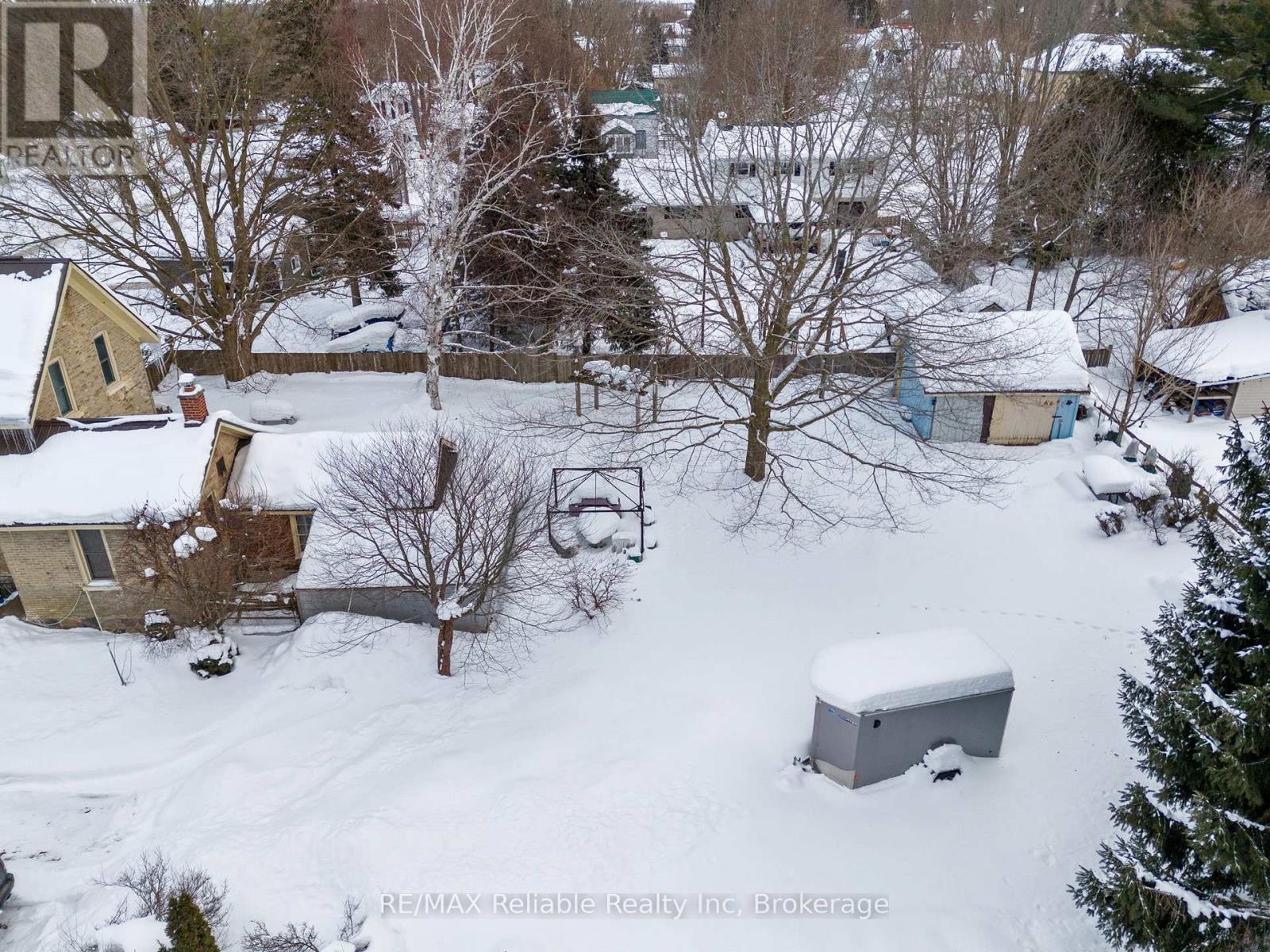 293 Drummond Street, North Huron, Ontario  N0M 1H0 - Photo 38 - X12772290