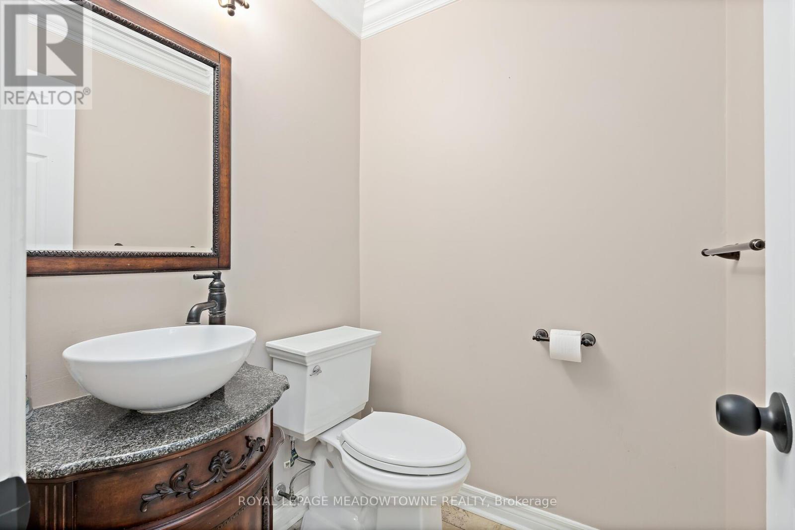 29 Hamilton Crescent, Halton Hills, Ontario  L7G 5K9 - Photo 23 - W12940074