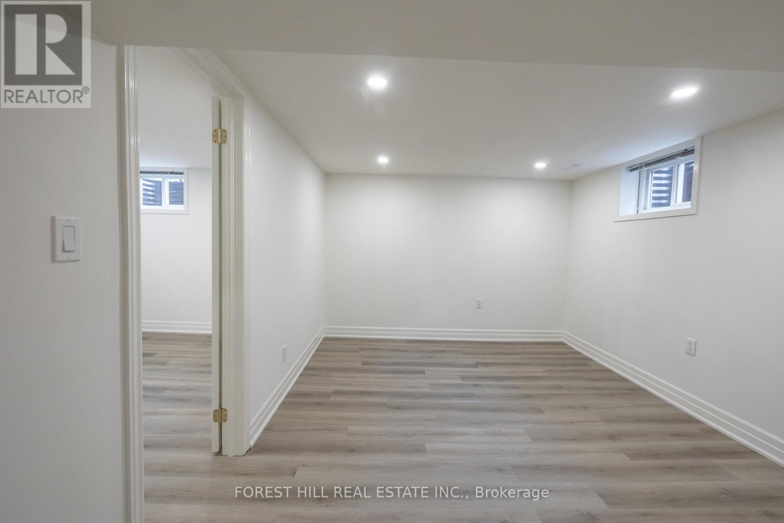 Lower - 596 Woodbridge Avenue, Vaughan, Ontario  L4L 2T7 - Photo 10 - N12944170