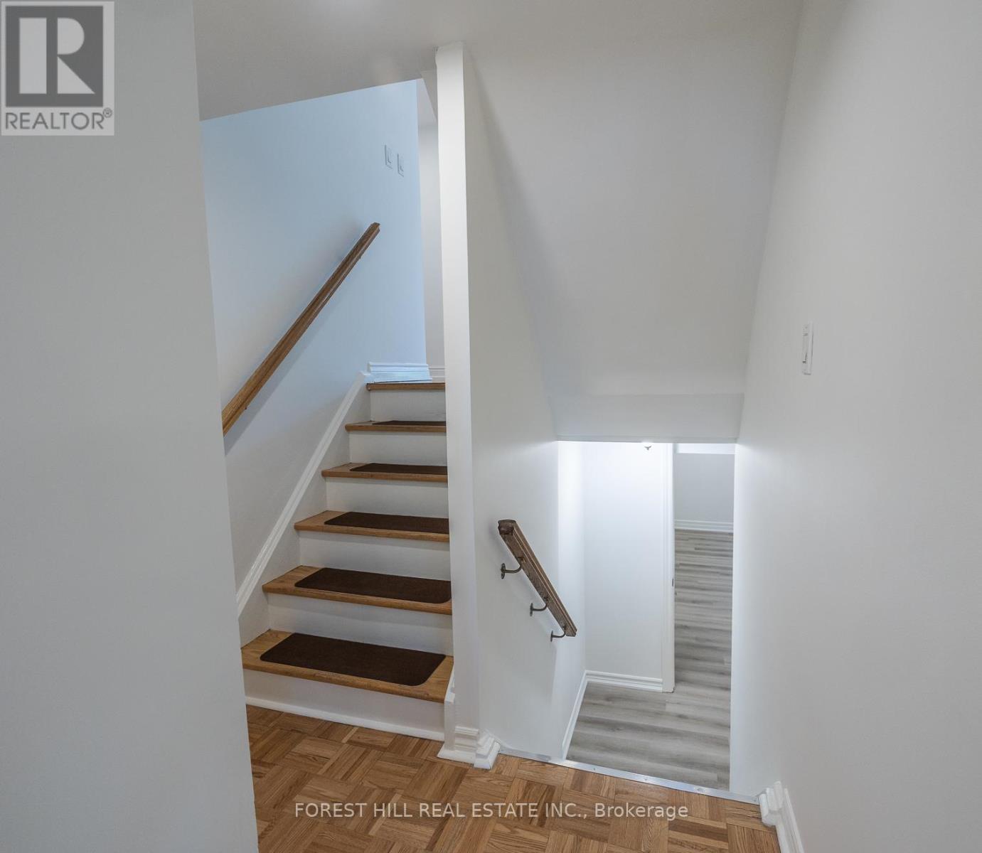 Lower - 596 Woodbridge Avenue, Vaughan, Ontario  L4L 2T7 - Photo 5 - N12944170