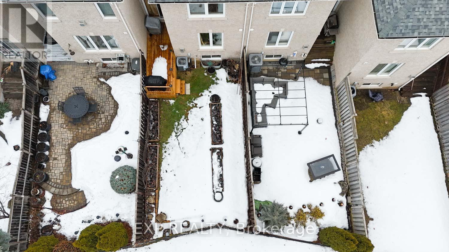 24 Williams Street, Markham, Ontario  L6C 0C2 - Photo 23 - N12944186