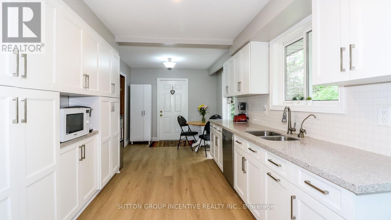 2717 13 Line, Bradford West Gwillimbury, Ontario  L0L 1R0 - Photo 3 - N12944228