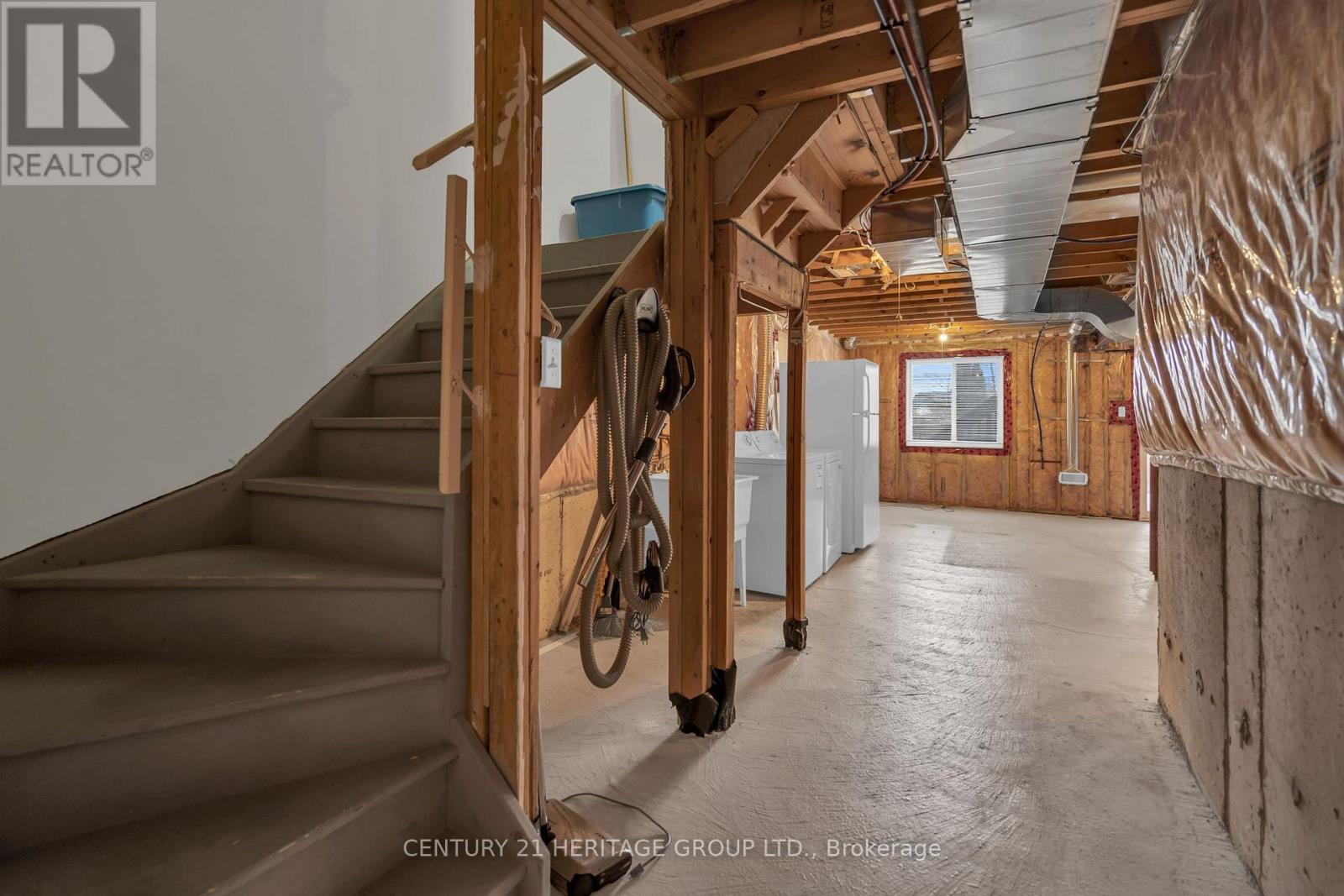 129 Hartford Crescent, Newmarket, Ontario  L3X 2Z4 - Photo 32 - N12944230