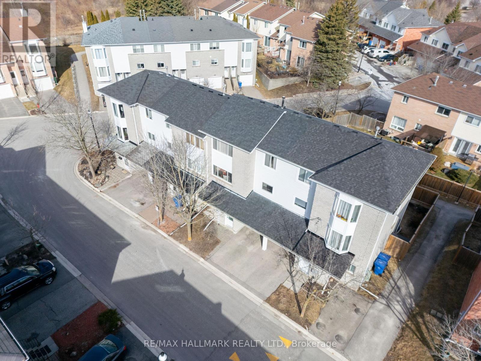 94 William Curtis Circle, Newmarket, Ontario  L3Y 8L6 - Photo 43 - N12944256