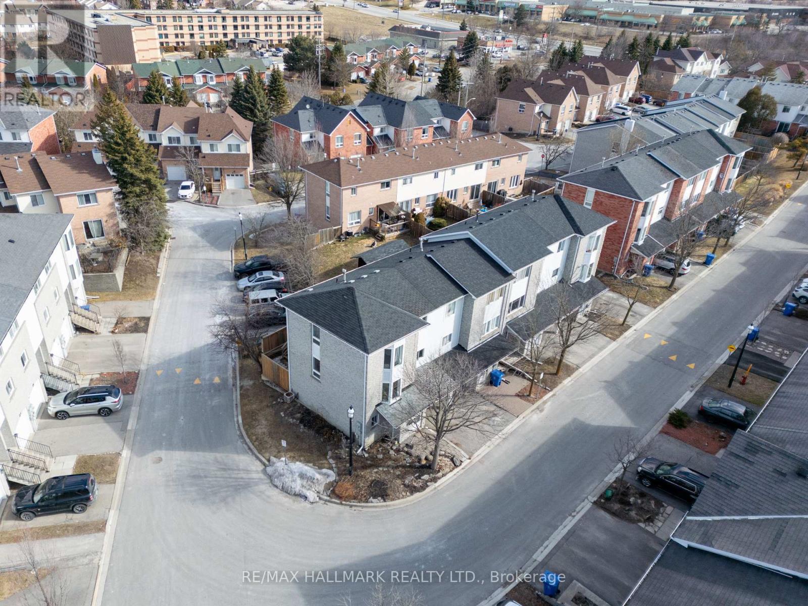 94 William Curtis Circle, Newmarket, Ontario  L3Y 8L6 - Photo 48 - N12944256