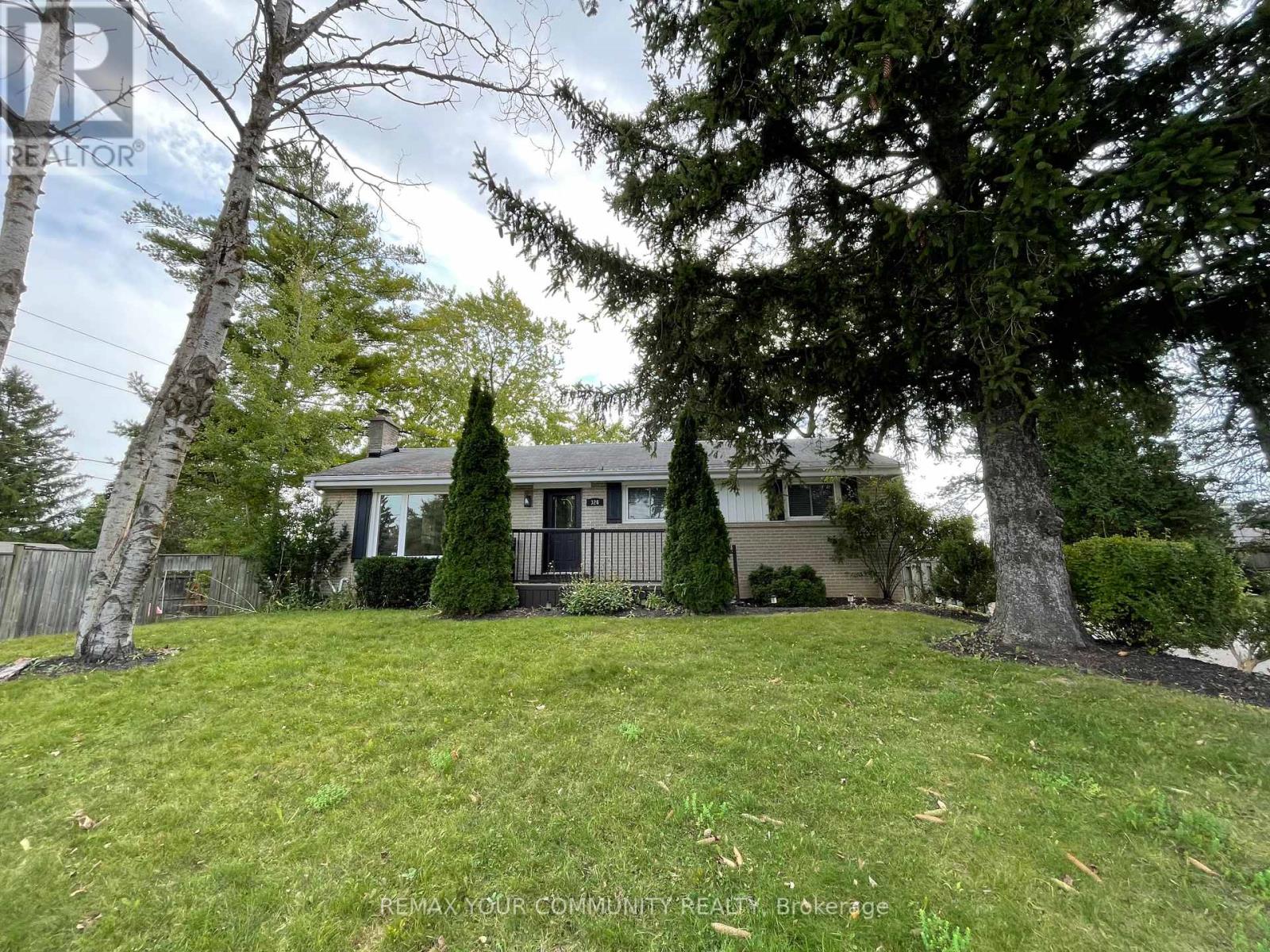 326 Rupert Avenue, Whitchurch-Stouffville, Ontario  L4A 1C9 - Photo 23 - N12944262