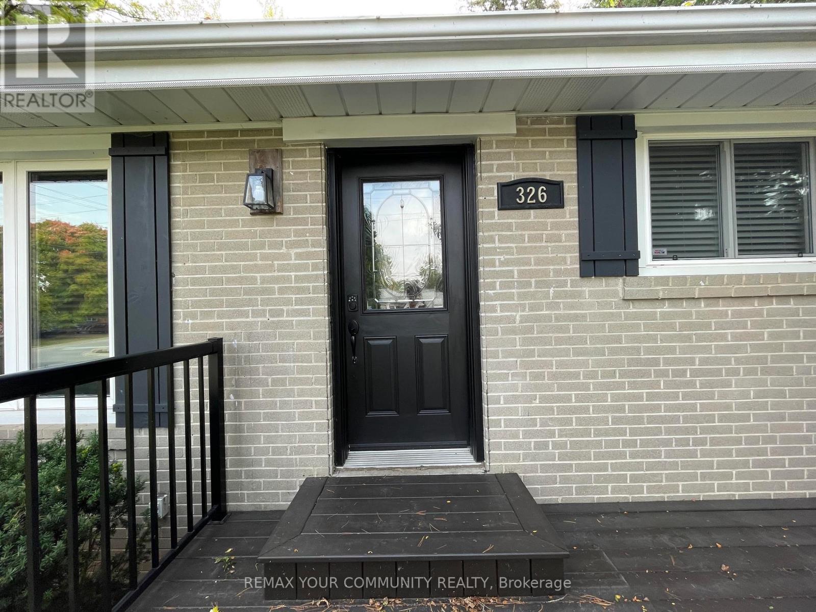 326 Rupert Avenue, Whitchurch-Stouffville, Ontario  L4A 1C9 - Photo 3 - N12944262