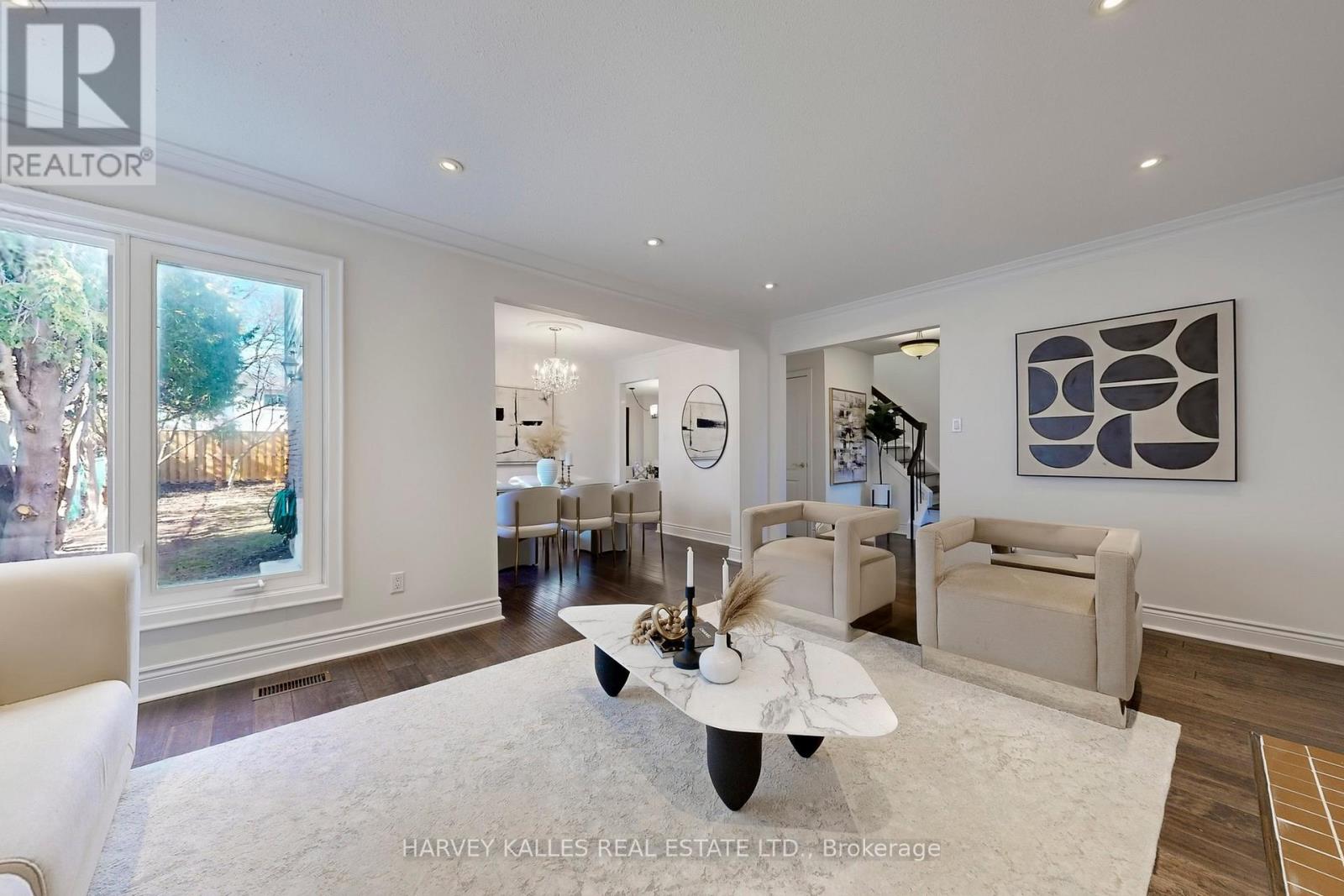 62 Dersingham Crescent, Markham (German Mills), Ontario  L3T 4E8 - Photo 11 - N12944330