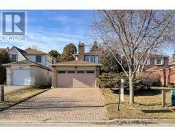 62 DERSINGHAM CRESCENT, Markham, Ontario