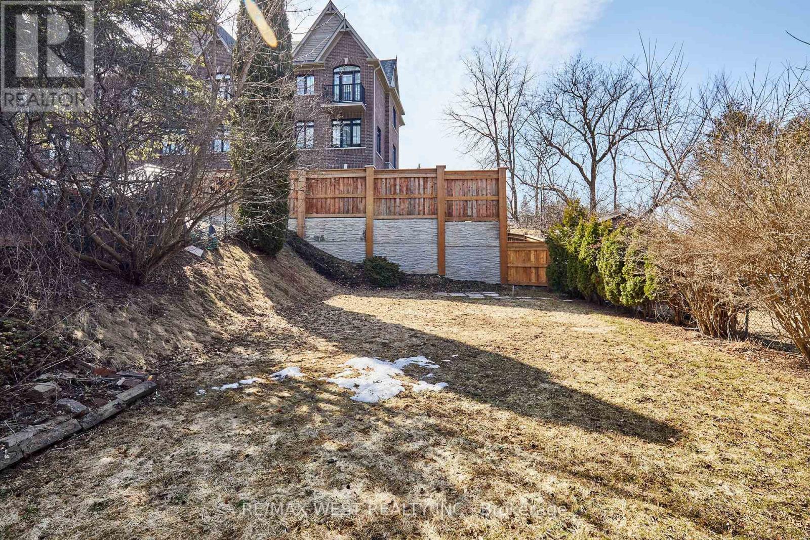 20 Mill Street, Markham, Ontario  L3P 1K9 - Photo 23 - N12944412