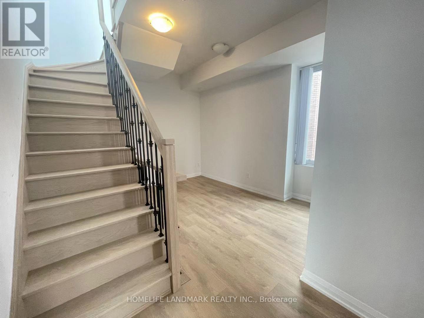 Th 60 - 1060 Portage Parkway E, Vaughan, Ontario  L4K 0K3 - Photo 17 - N12944468