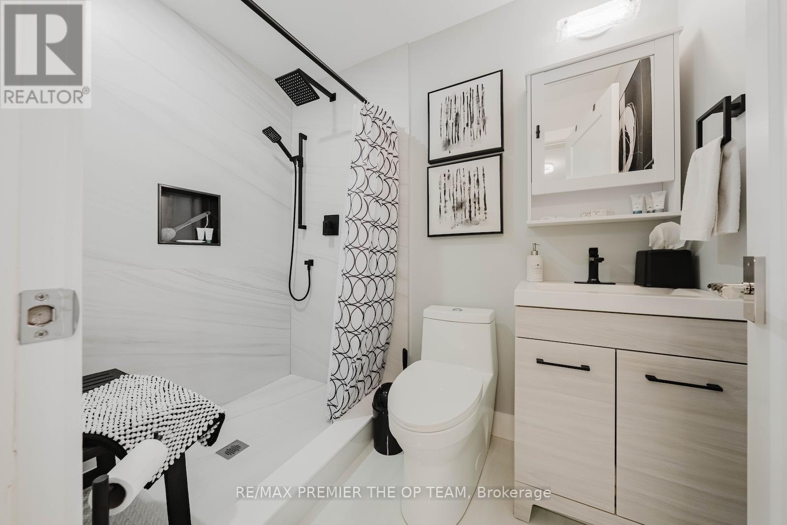 15 Rodcliff Road, New Tecumseth (Tottenham), Ontario  L0G 1W0 - Photo 30 - N12944482