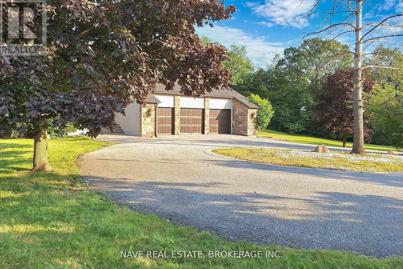 63 Elderberry Trail, Aurora, Ontario  L4G 6X1 - Photo 32 - N12944624