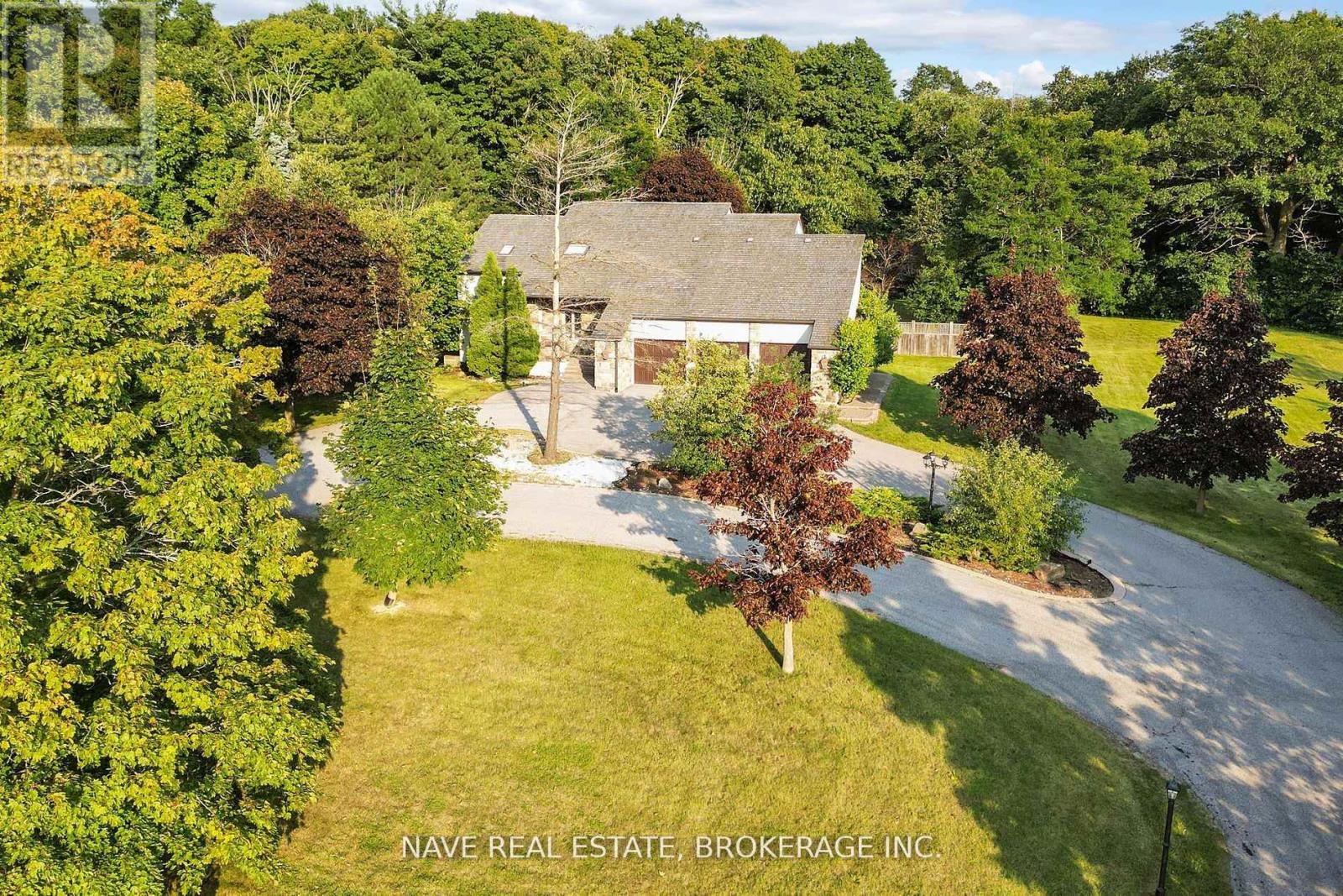 63 Elderberry Trail, Aurora, Ontario  L4G 6X1 - Photo 38 - N12944624