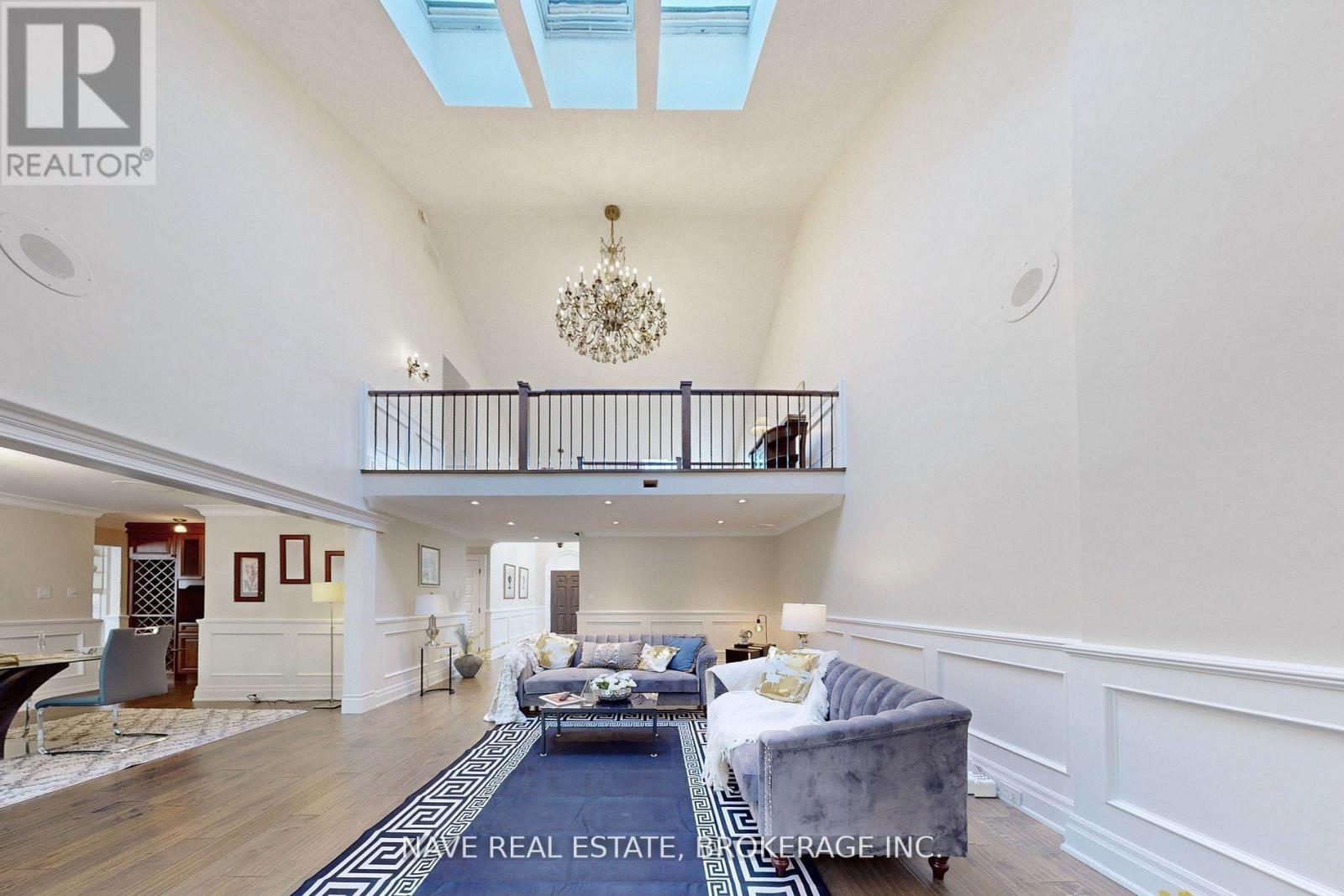 63 Elderberry Trail, Aurora, Ontario  L4G 6X1 - Photo 7 - N12944624