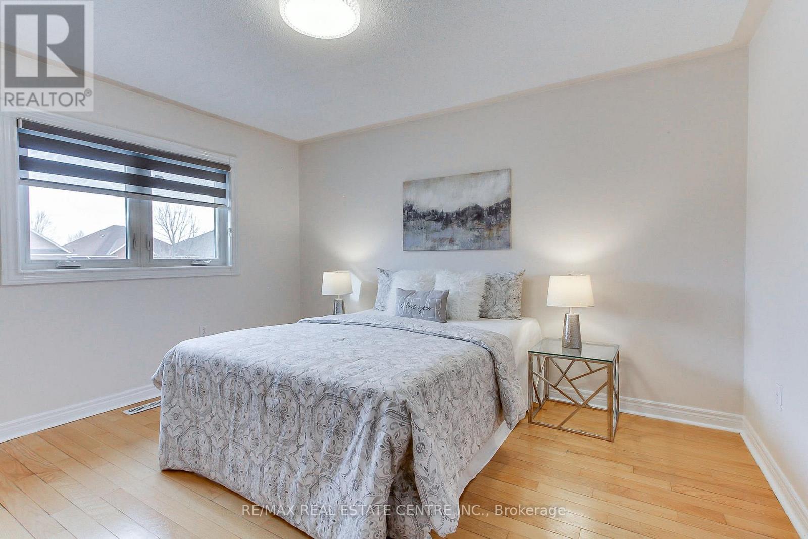 54 Woodbury Crescent, Newmarket (Summerhill Estates), Ontario  L3X 2V5 - Photo 34 - N12944628