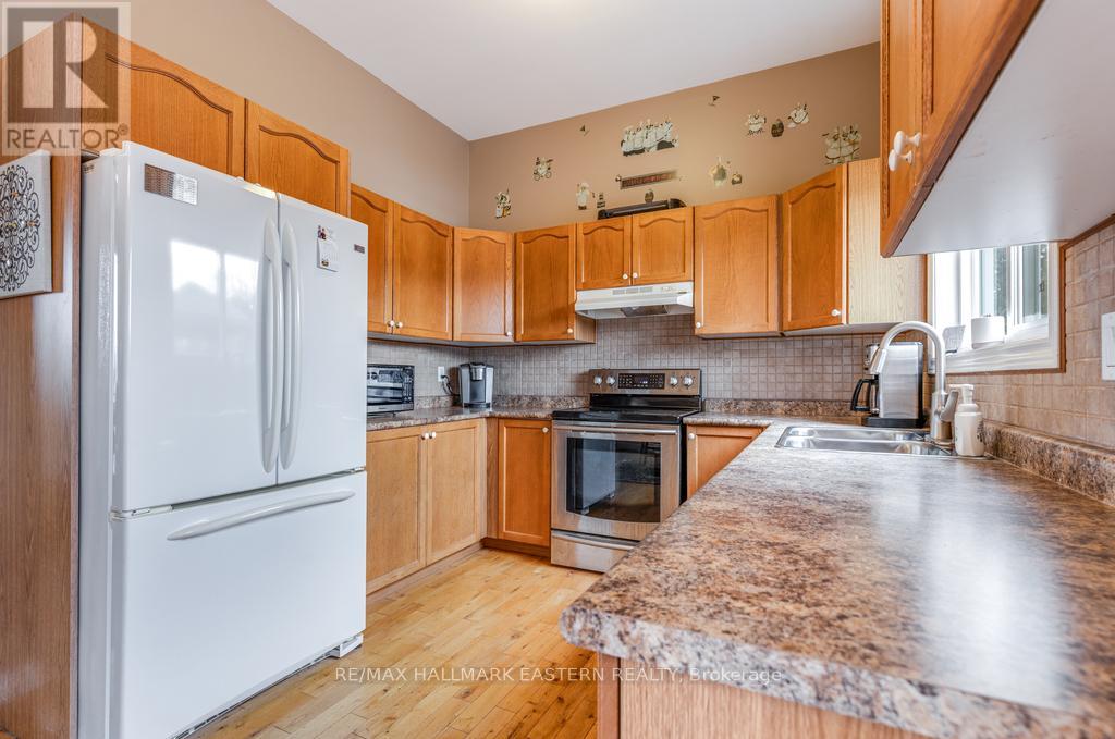 1755a Salem Road, Prince Edward County, Ontario  K0K 1T0 - Photo 35 - X12894400