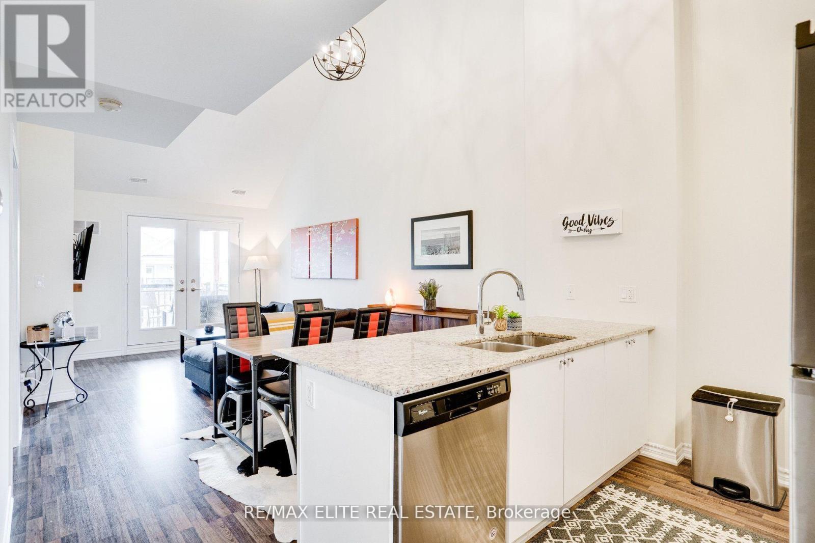 303 - 5 Anchorage Crescent, Collingwood, Ontario  L9Y 0Y6 - Photo 10 - S12944196