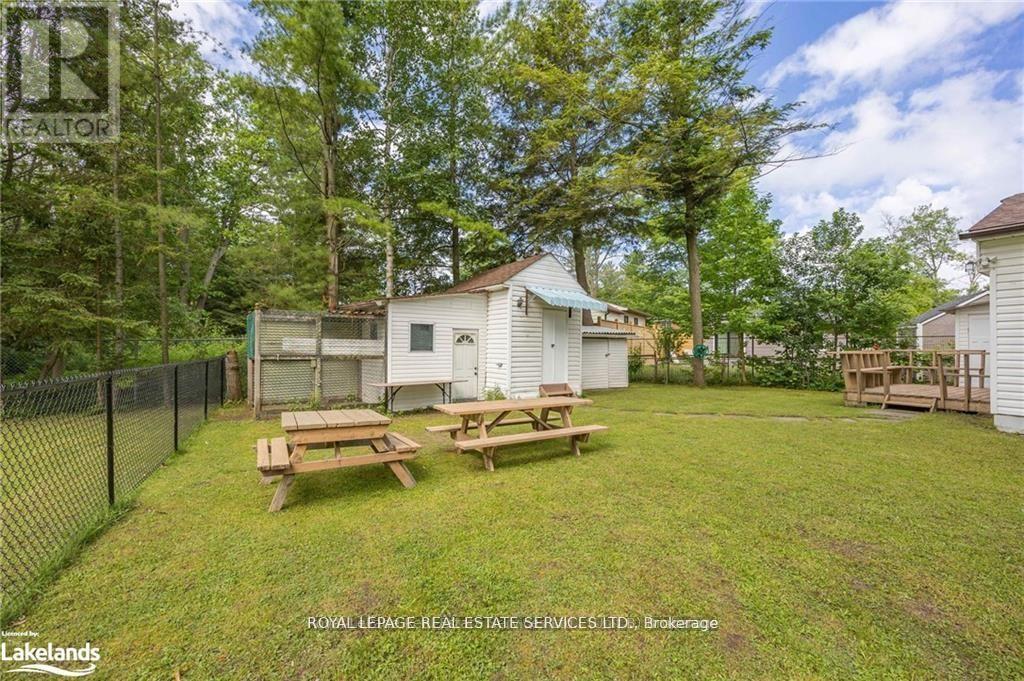 34 Nancy Street, Wasaga Beach, Ontario  L9Z 2K5 - Photo 11 - S12944404