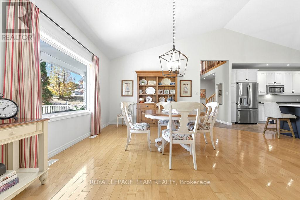 698 Barryvale Road, Greater Madawaska, Ontario  K0J 1H0 - Photo 11 - X12666028