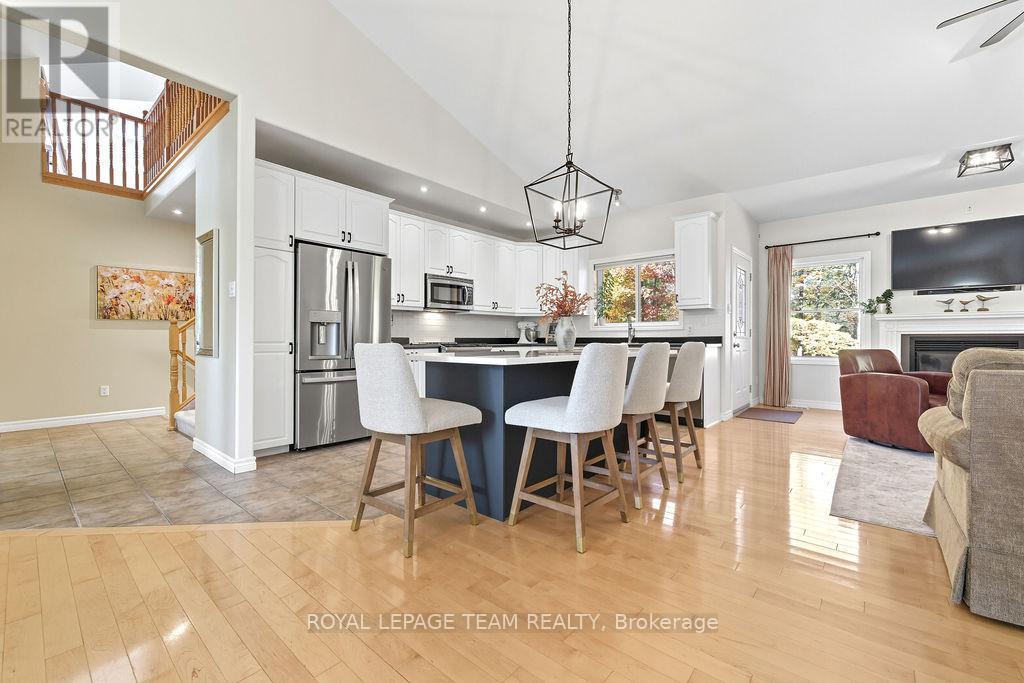 698 Barryvale Road, Greater Madawaska, Ontario  K0J 1H0 - Photo 29 - X12666028